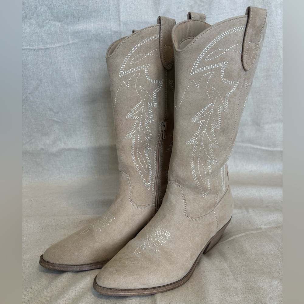 Cowboy boots Women’s Size 8 No Boundaries